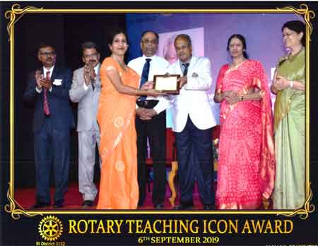 Rotary Teaching Icon Award 2018-19