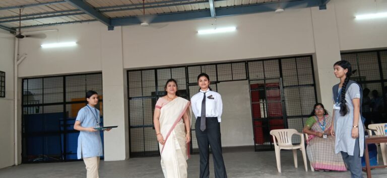 Debate Club4